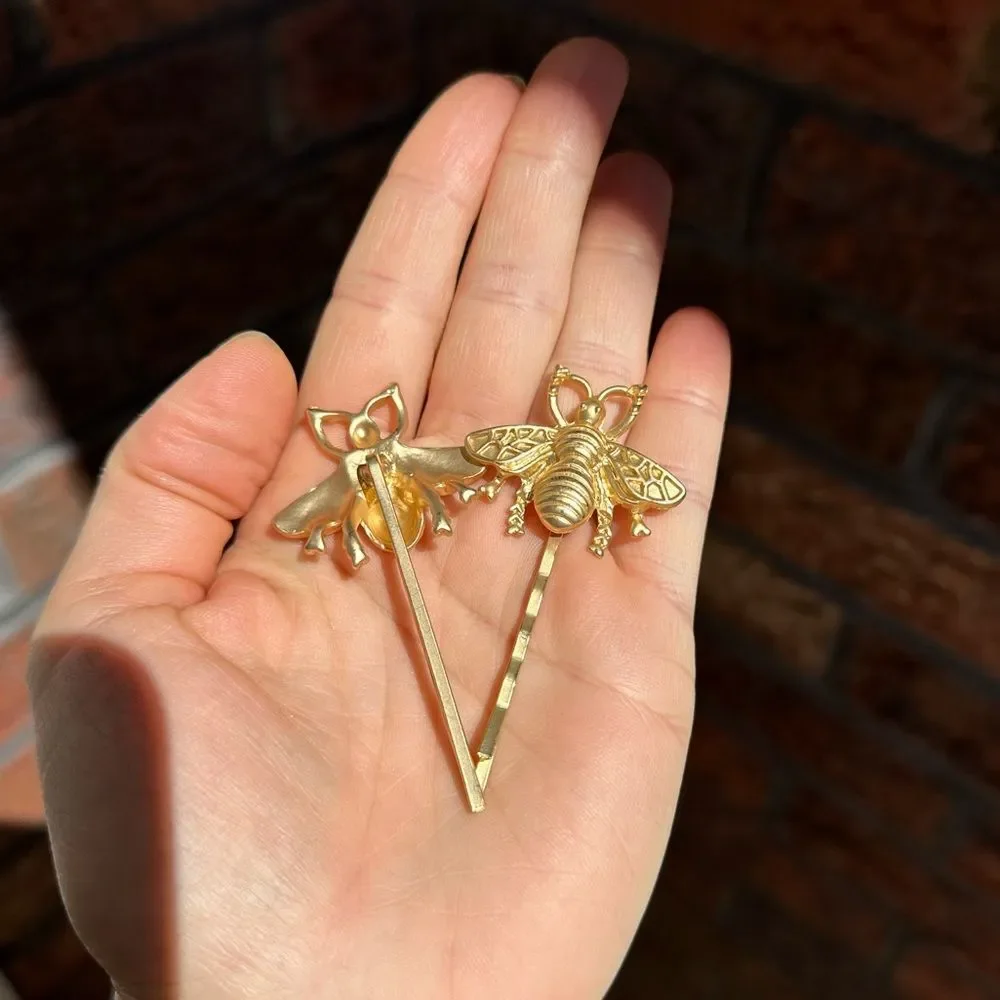 Free People Beehive Matt Gold Hair 2 Barrettes - Picture 8 of 10
